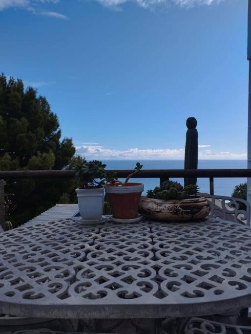 Eagles Eyrie- Camps Bay Apartment *