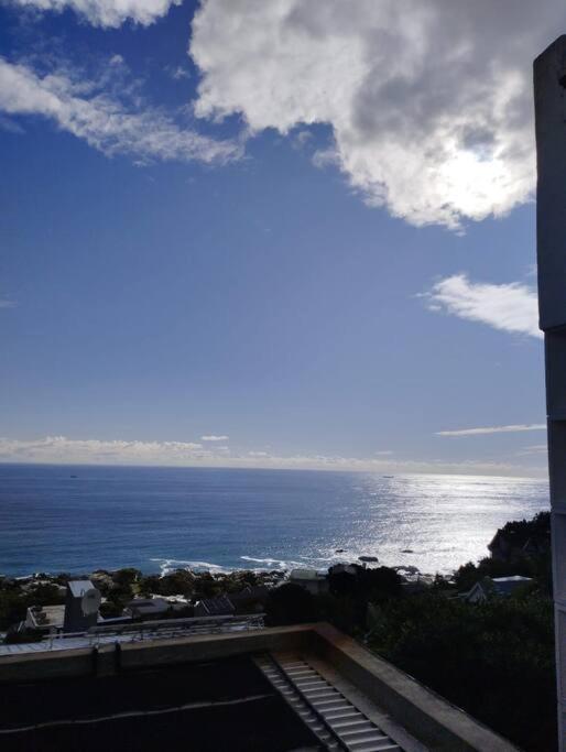 Eagles Eyrie- Camps Bay Apartment *